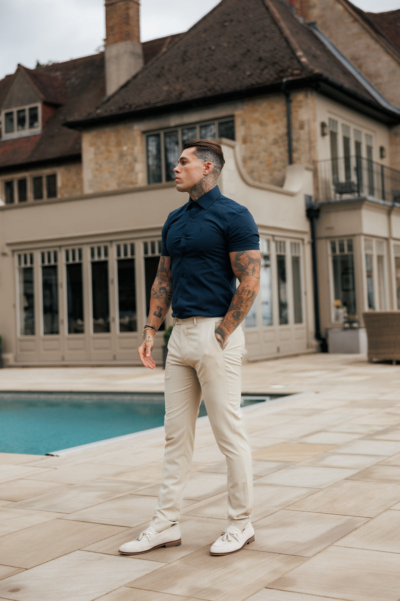 Vater-Söhne-Muscle-Fit Advanced Stretch Marineblau Kurzarm mit Cutaway-Kragen - FS1163