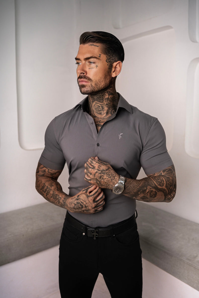 Vater-Söhne-Muscle-Fit-Shirt mit fortschrittlichem Stretch, Anthrazit, kurzärmlig, mit Haifischkragen – FS1206