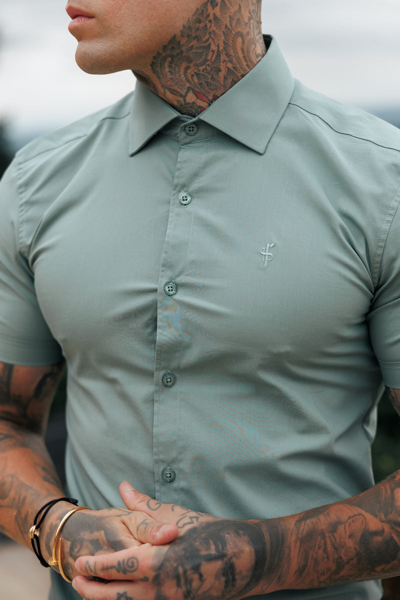 Vater-Söhne-Muscle-Fit-Shirt mit Advanced-Stretch, Khaki, kurzärmlig, mit Cutaway-Kragen – FS1204