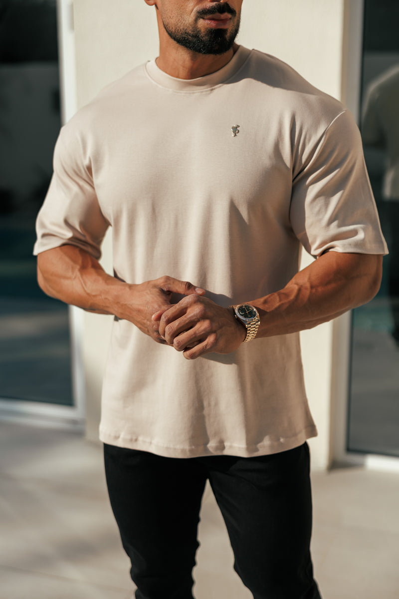 Klassisches beiges/goldenes Oversized-T-Shirt „Vater &amp; Söhne“ – FSH1420