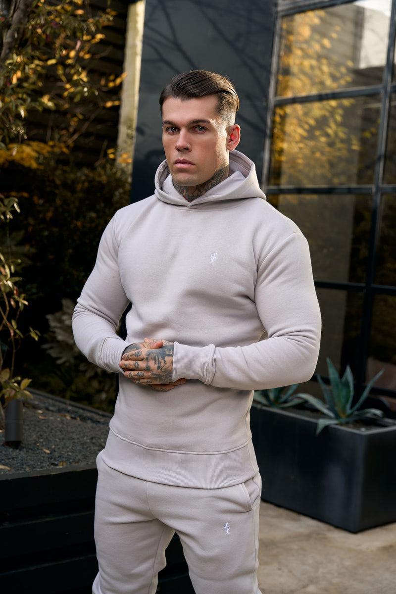 FS-Kapuzenpullover in schlichtem Hellgrau mit FS-Branding – FSH1190
