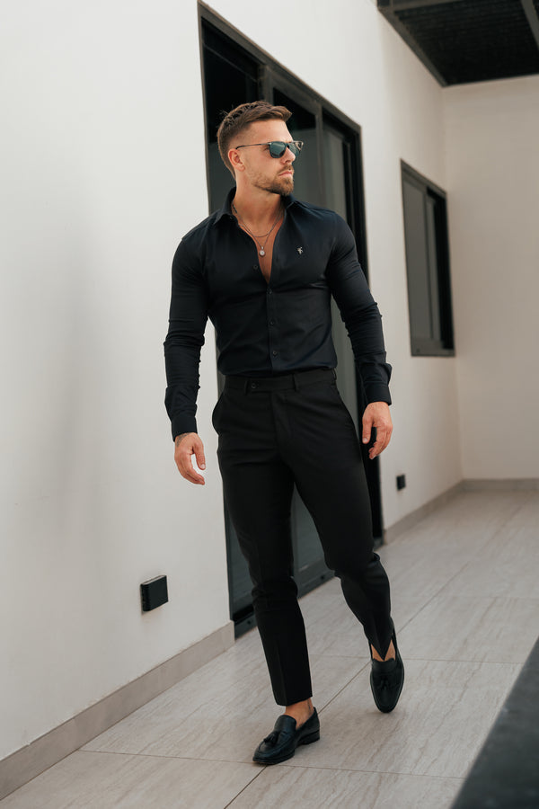 FS Super Slim Stretch Black Denim Langarmshirt mit Gunmetal-Metall-Aufkleber und Cutaway-Kragen – FS1169