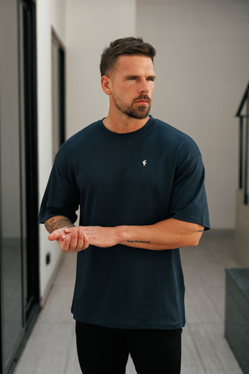 Klassisches Oversize-T-Shirt „Vater &amp; Sohn“ in Marineblau/Gold – FSH1422