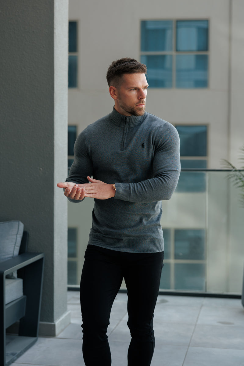 FS Charcoal Trichter Hals gestrickt Pullover mit FS Branding - FSN192