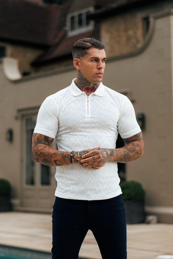 Klassisches Jacquard-Poloshirt mit weißem Chevron-Muster und Reißverschluss von Father Sons – FSR020