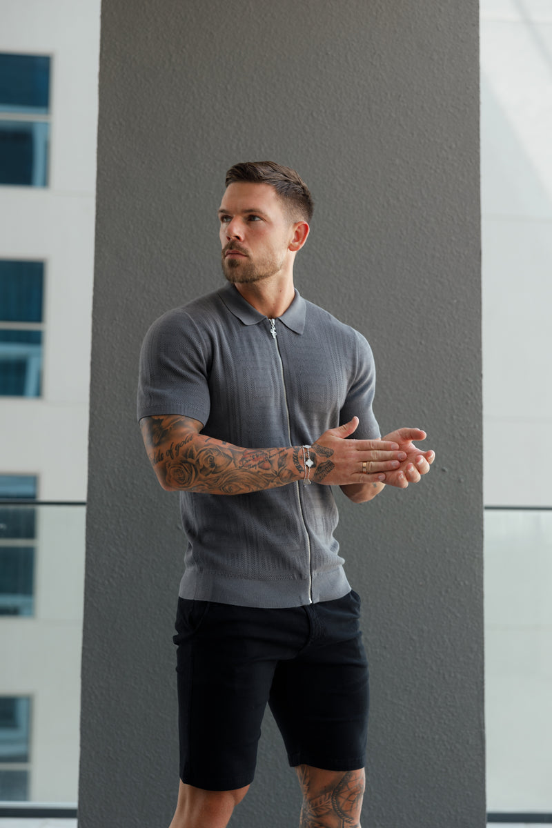 Father Sons - Klassisches Strick-Oberteil mit Geo-Design und durchgehendem Reißverschluss, Gunmetal, Kurzarm - FSN150