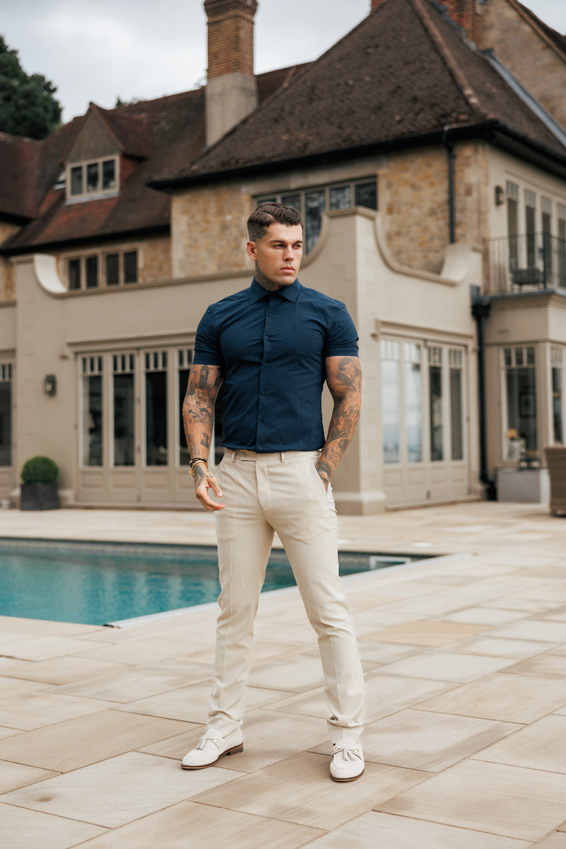 Vater-Söhne-Muscle-Fit Advanced Stretch Marineblau Kurzarm mit Cutaway-Kragen - FS1163