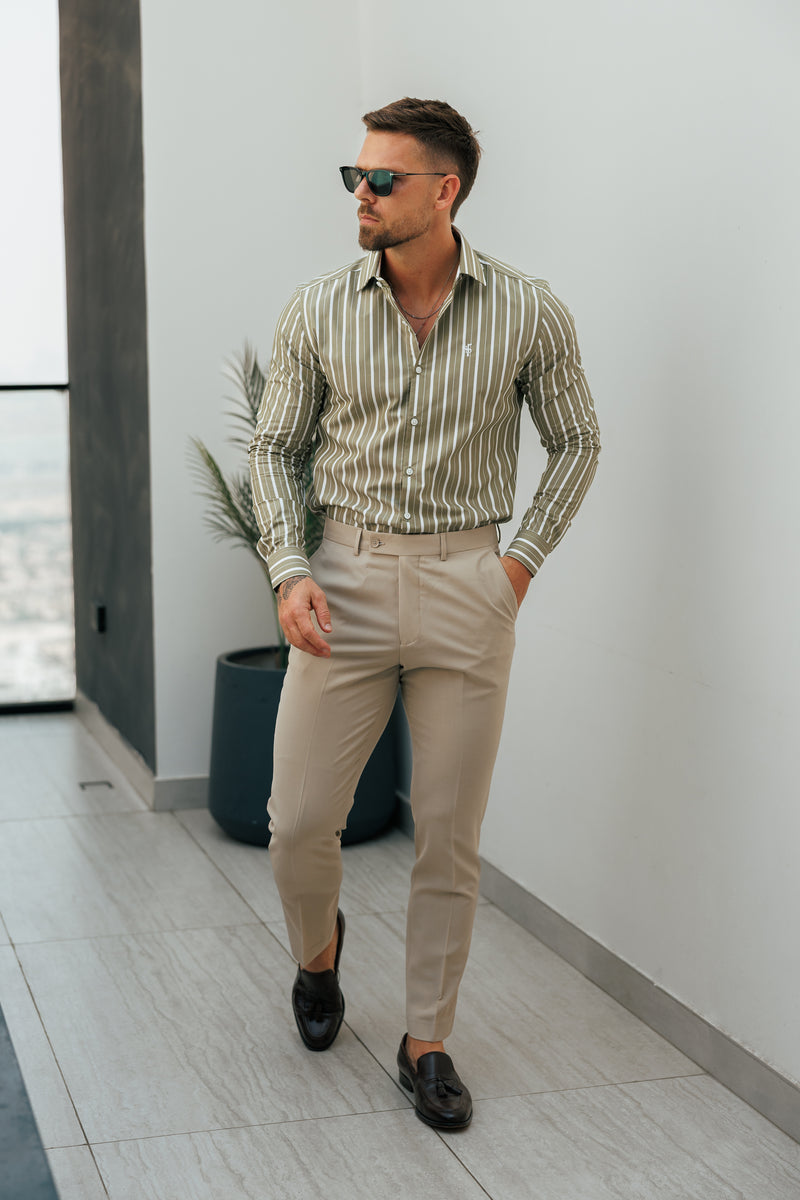 Klassisches Langarmshirt mit Cutaway-Kragen in Salbeigrün/Weiß von Father Sons – FS1176