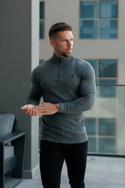 FS Charcoal Trichter Hals gestrickt Pullover mit FS Branding - FSN192