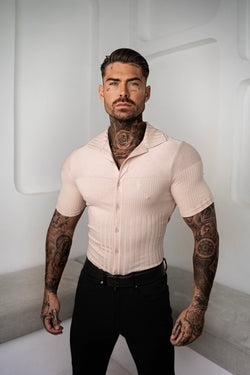 Vater-Sohn-Jersey-Hemd mit Revers und vertikalen Streifen, kurzärmlig, Beige – FSR026