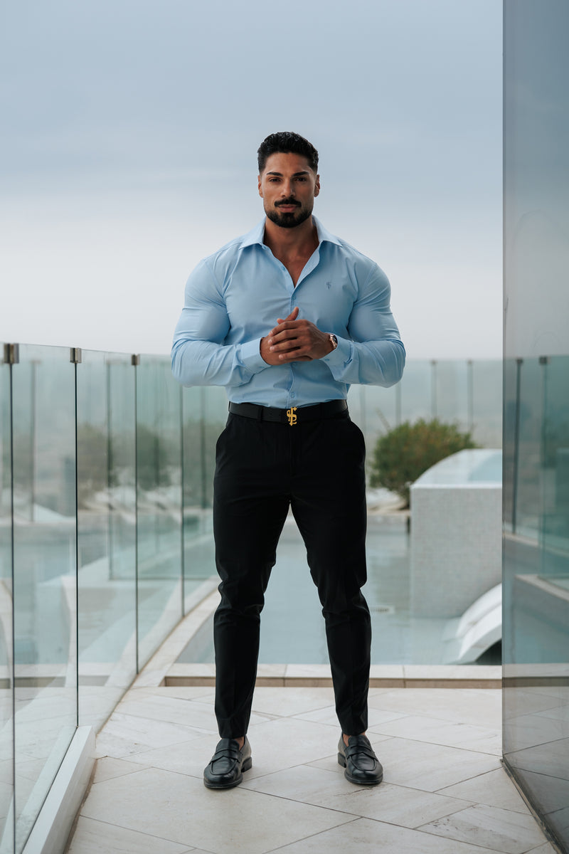 Vater-Söhne-Muscle-Fit Advanced Stretch Puderblau mit Cutaway-Kragen – FS1167