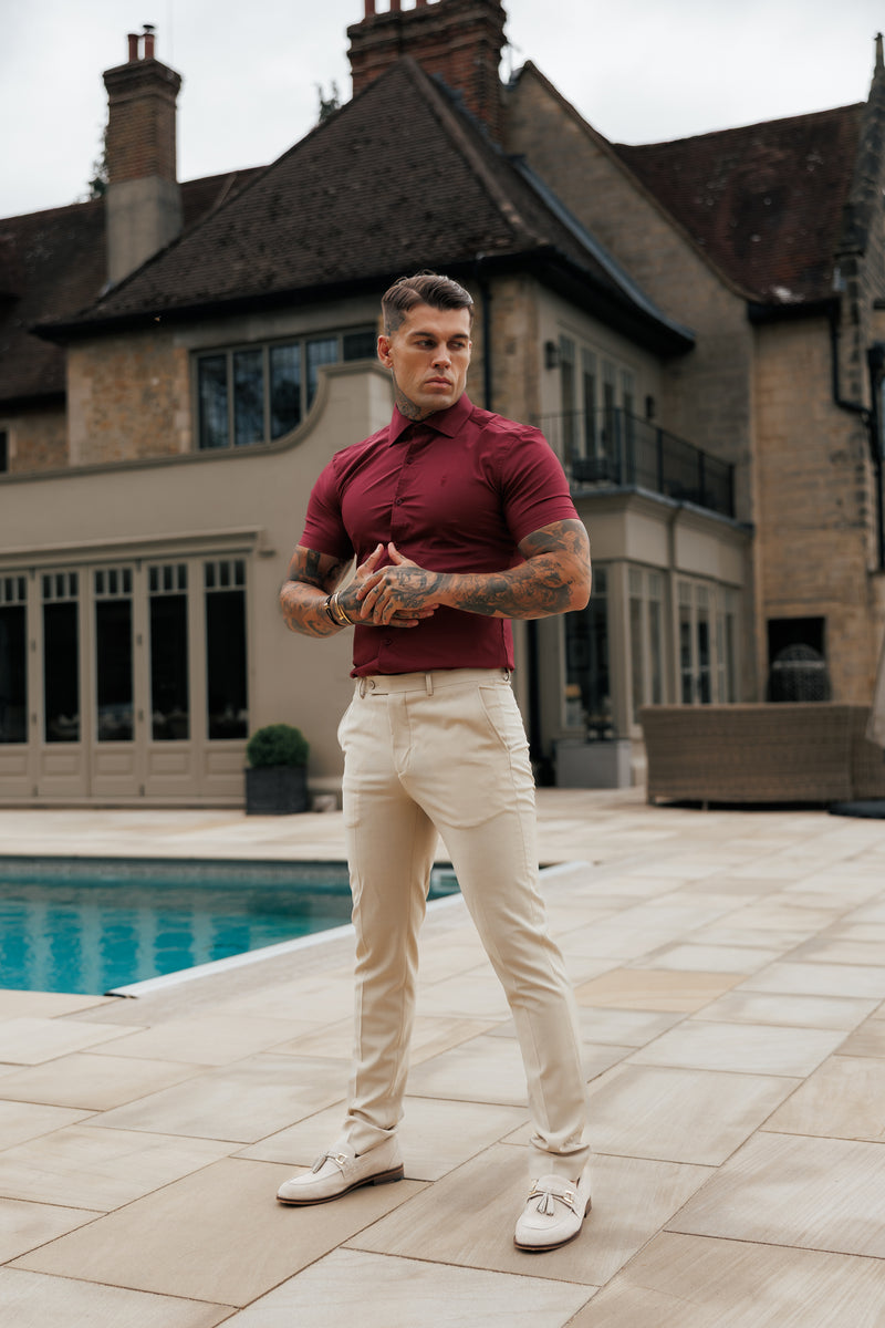 Vater-Söhne-Muscle-Fit-Shirt mit fortschrittlichem Stretch, kurzärmlig, Oxblood, mit Cutaway-Kragen – FS1205