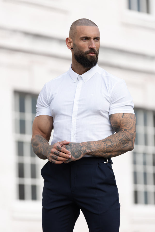 Father Sons Super Slim Stretch Weiß Selbstgewebtes Streifen-Kurzarmshirt mit Button-Down-Kragen – FS988