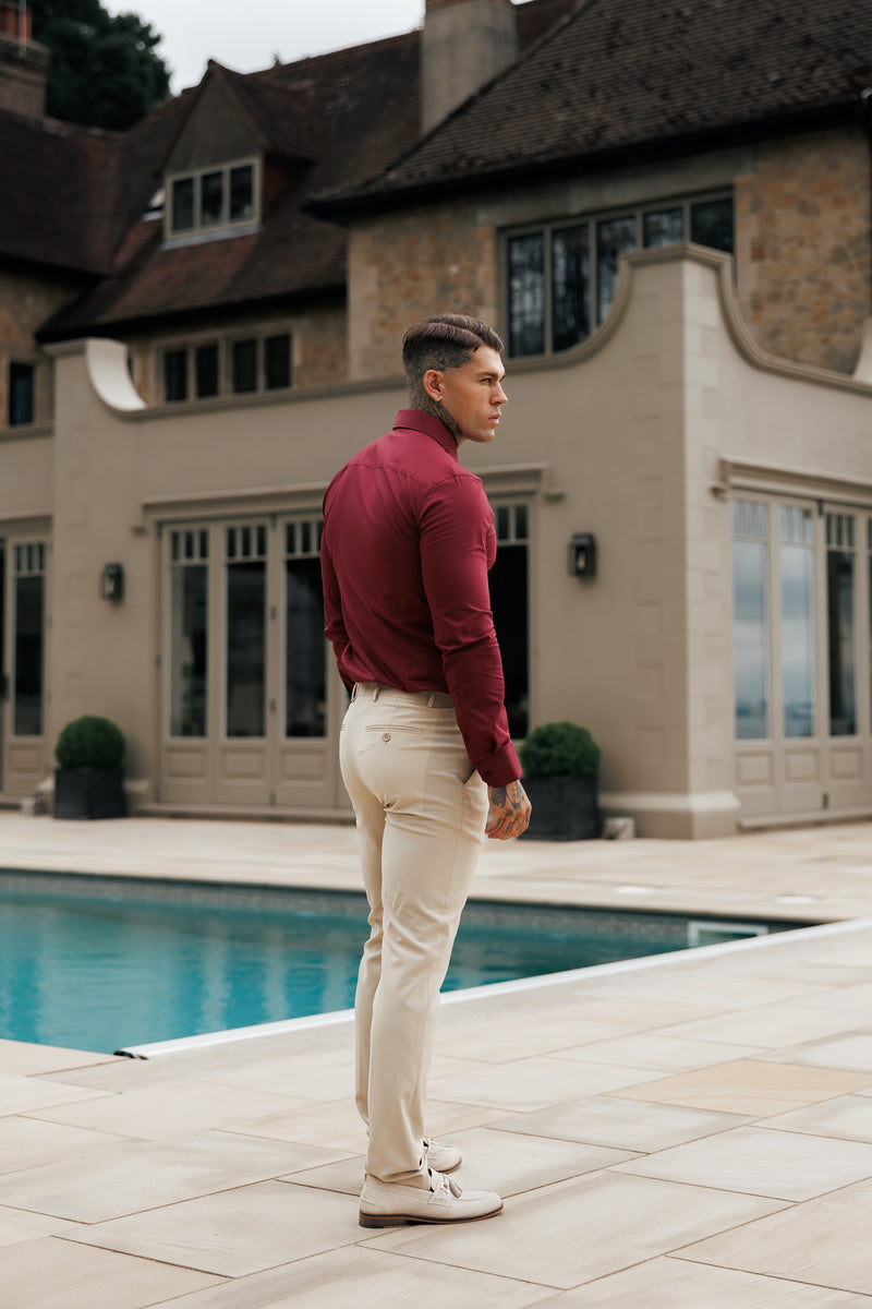 Vater-Söhne-Muscle-Fit Advanced Stretch Oxblood mit Cutaway-Kragen – FS1201