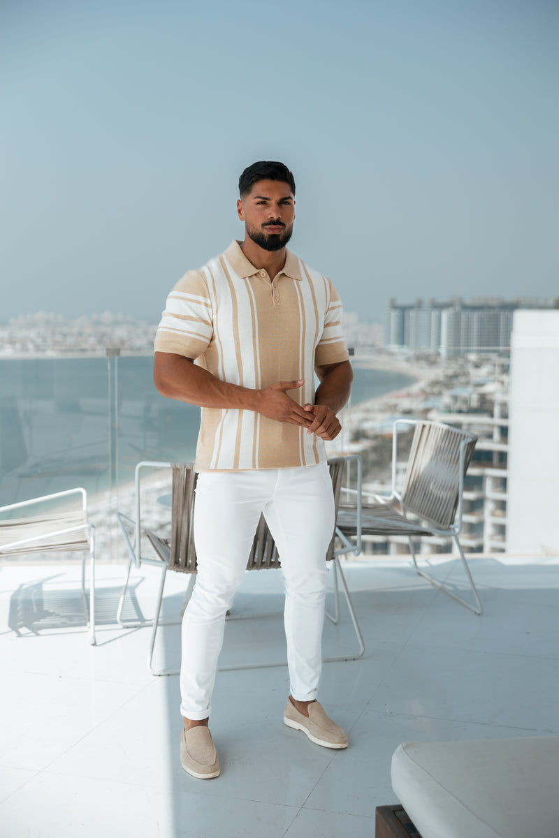 Father Sons Classic Beige/Off White Gestricktes Poloshirt mit vertikalen Streifen, kurzärmlig – FSN107