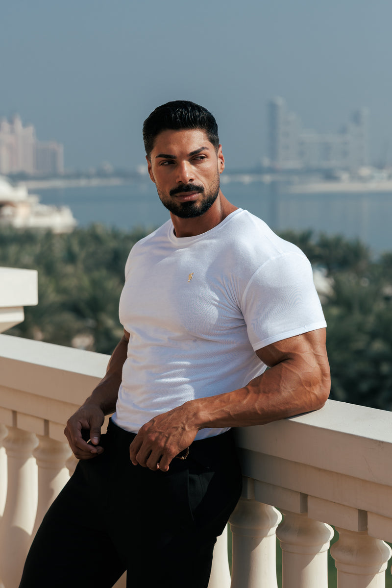 Vater-Söhne-Klassiker, weiße Bambus-Crew mit goldenem Metall-Emblem, Aufkleber FSH1381