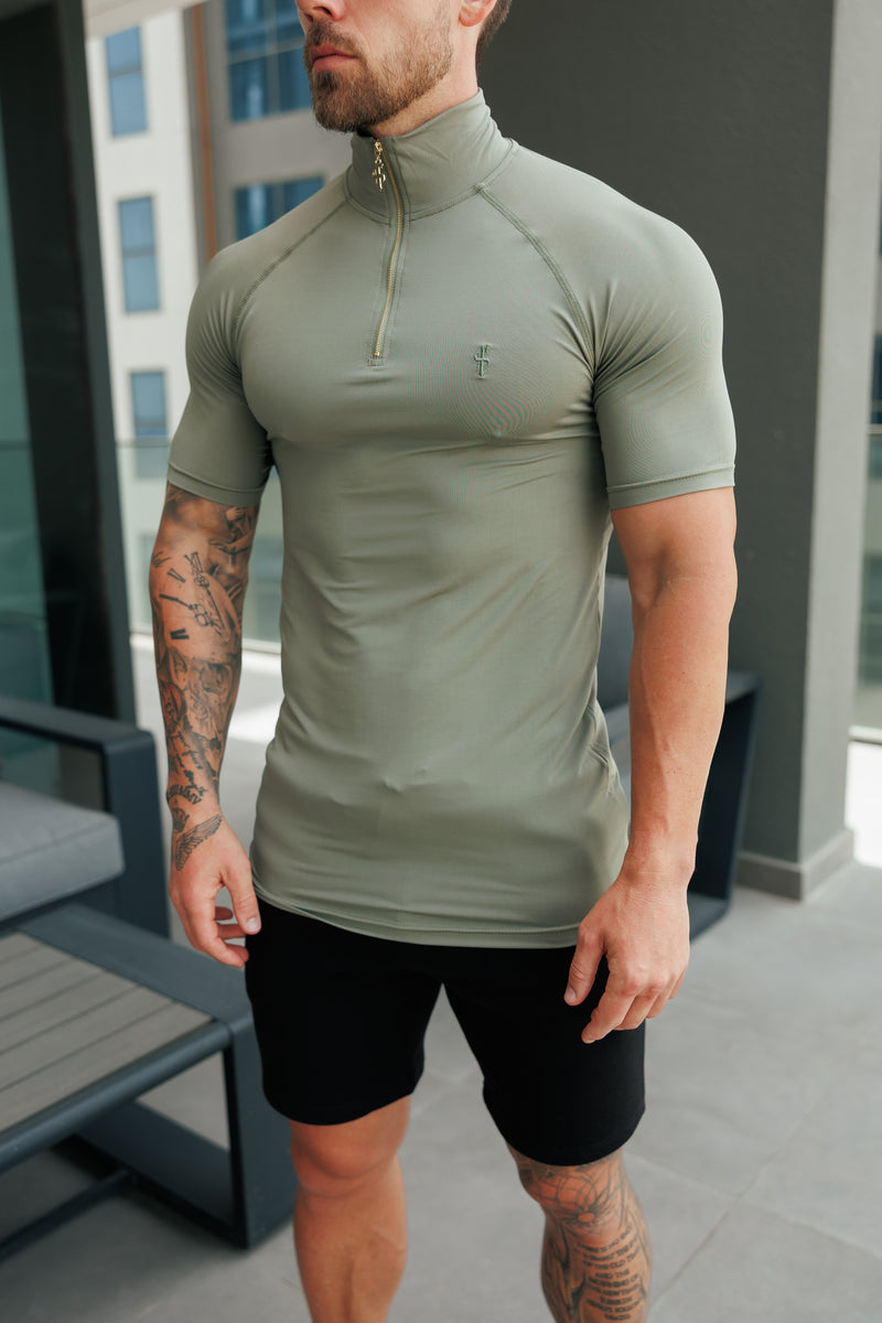 FS SS Olivgrünes Gym-Top mit halbem Reißverschluss – FSH1310