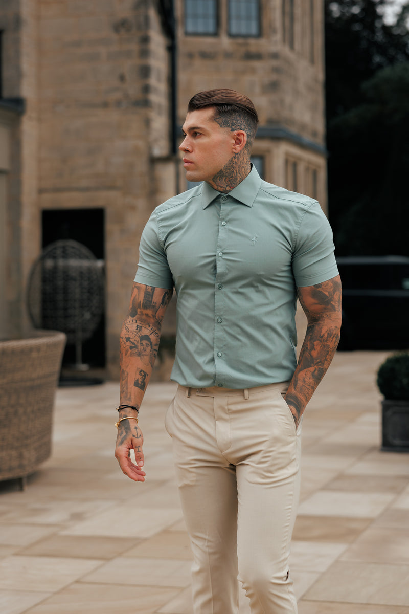Vater-Söhne-Muscle-Fit-Shirt mit Advanced-Stretch, Khaki, kurzärmlig, mit Cutaway-Kragen – FS1204