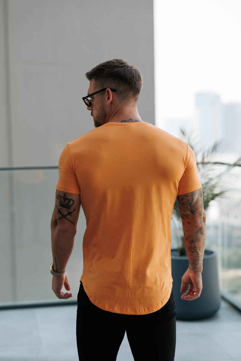 Vater und Sohn – Klassisches, orangefarbenes T-Shirt mit Rundhalsausschnitt und abgerundetem Saum – FSH1152