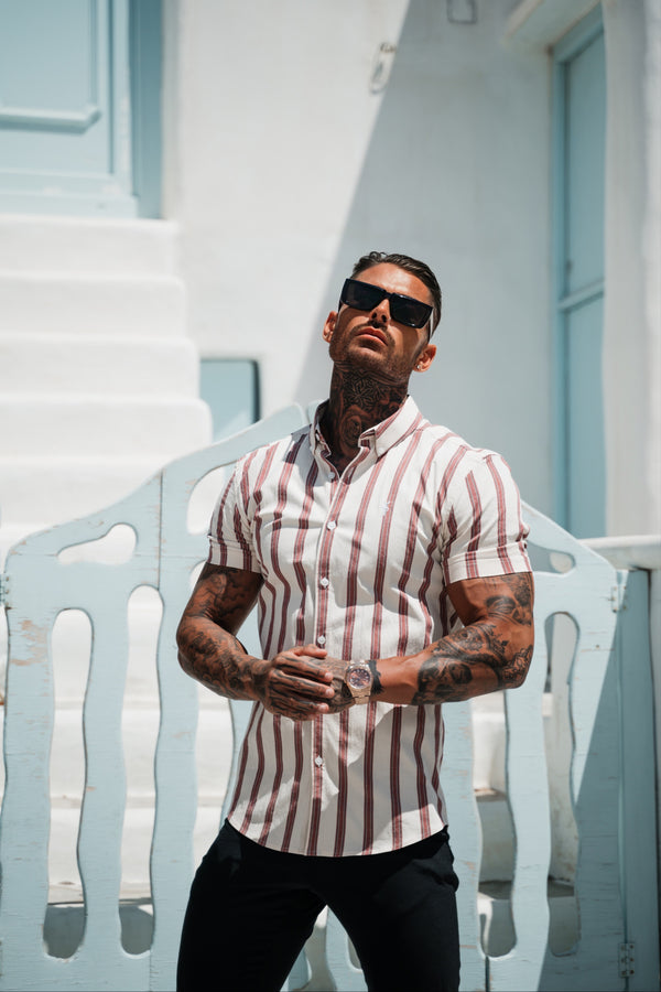 Father Sons Super Slim Stretch Off White / Burgundy Woven Stripe Short Sleeve mit Button-Down-Kragen – FS972