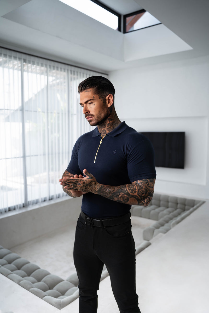 Father Sons klassisches Poloshirt mit Reißverschluss in Marineblau und Gold – FSH809