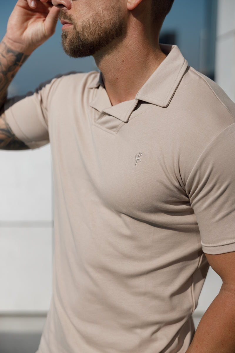 Klassisches beiges Poloshirt mit Reverskragen von Father Sons – FSH1061