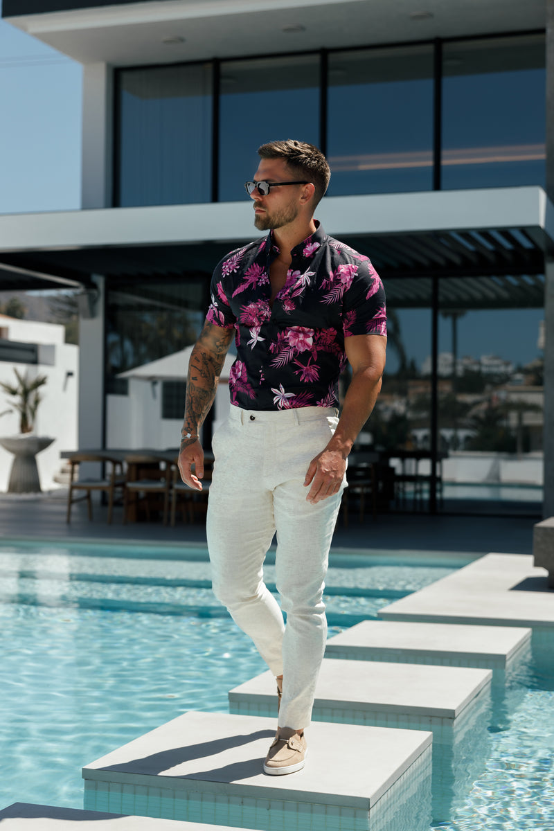 Klassischer Stretch-SS-Button-Down-Kragen mit Blumenmuster in Schwarz/Leuchtend Pink – FS1103 