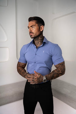 Vater-Söhne-Muscle-Fit-Shirt mit fortschrittlichem Stretch, mittelblau, kurzärmlig, mit Cutaway-Kragen – FS1203