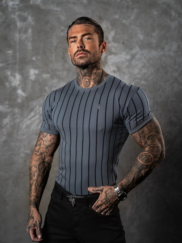 Vater-Söhne-T-Shirt mit bedrucktem Anthrazit/Schwarz gestreiftem Schnitt – FSH1375