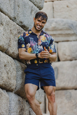 Vater-Söhne-Badeshorts in Marineblau/Gold – FSN099