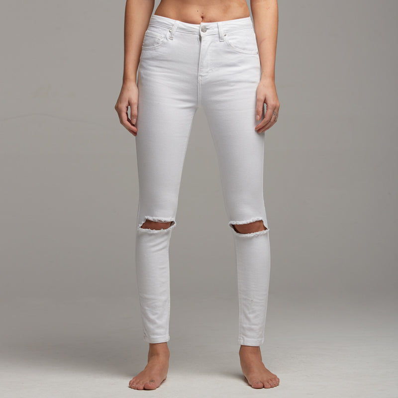 GIGI RIPPED WEISSE JEANS – CT059