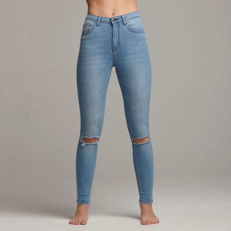 GIGI RIPPED BLUE JEANS - CT055