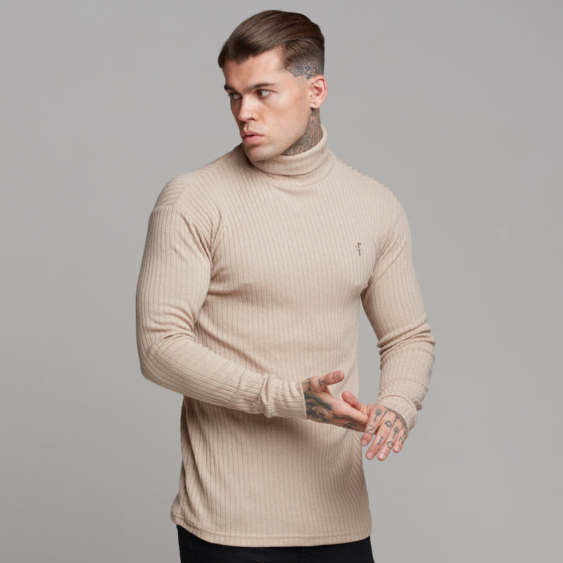 Klassischer beigefarbener Rollkragenpullover aus geripptem Strick von Father Sons – FSH292